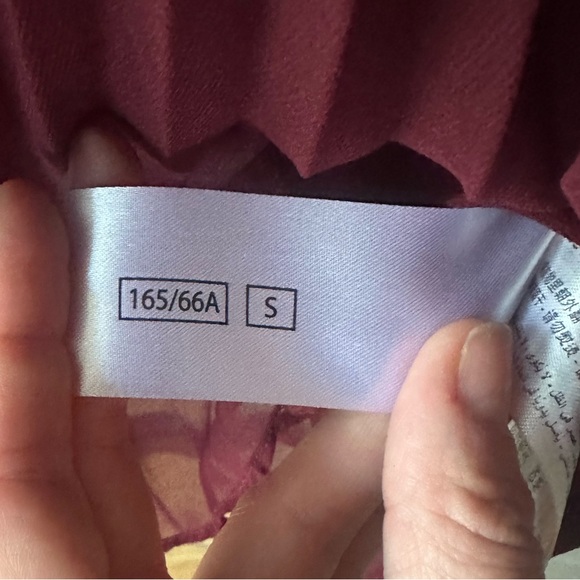 Gorgeous “merlot” cocktail dress. Australian designer, Keepsake. - Picture 5 of 7